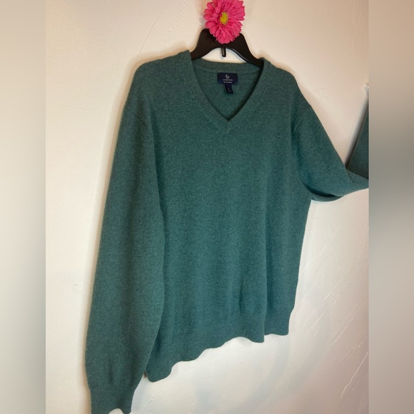 Lands' End Other - Lands’ End~Men’s 100% Cashmere V-Neck Sweater~Rib Knit Cuffs & Bottom~Size L